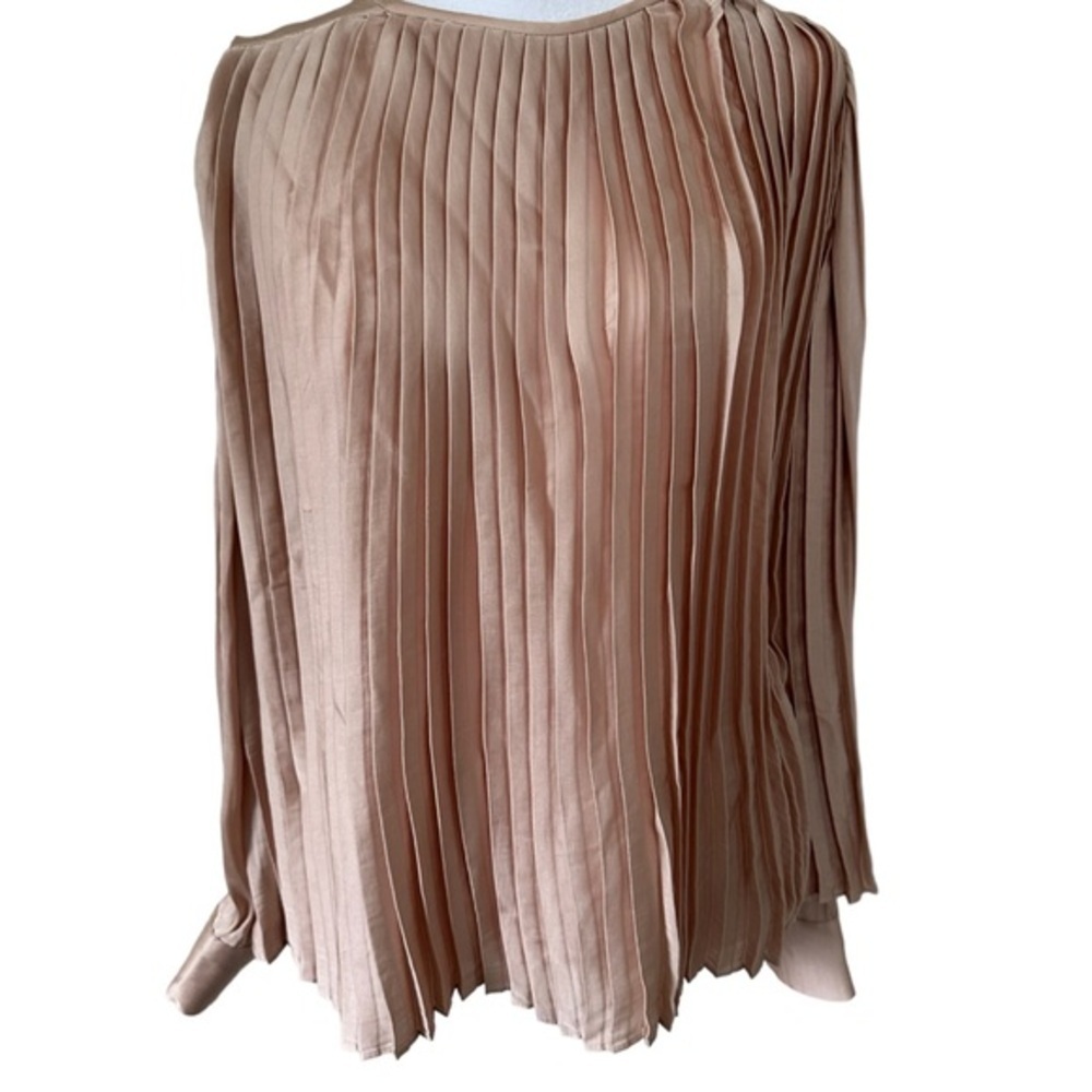 Banana Republic pleaded top blouse size S